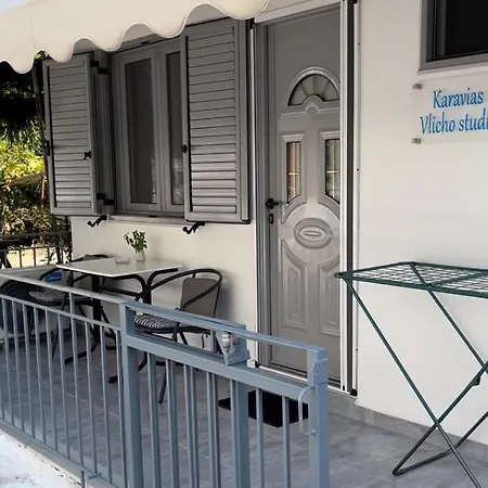 Karavias Vlicho Apartman *